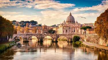 Platy til Rom tog, fly billige billetter og priser