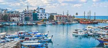 Rejse til Cypern - Billige tog-, bus- og flybilletter